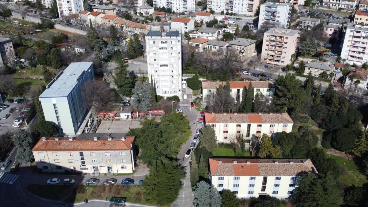 Rijeka Budget Rooms ภายนอก รูปภาพ