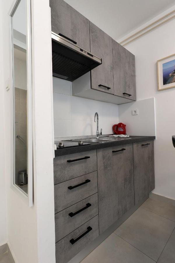 Rijeka Budget Rooms ภายนอก รูปภาพ