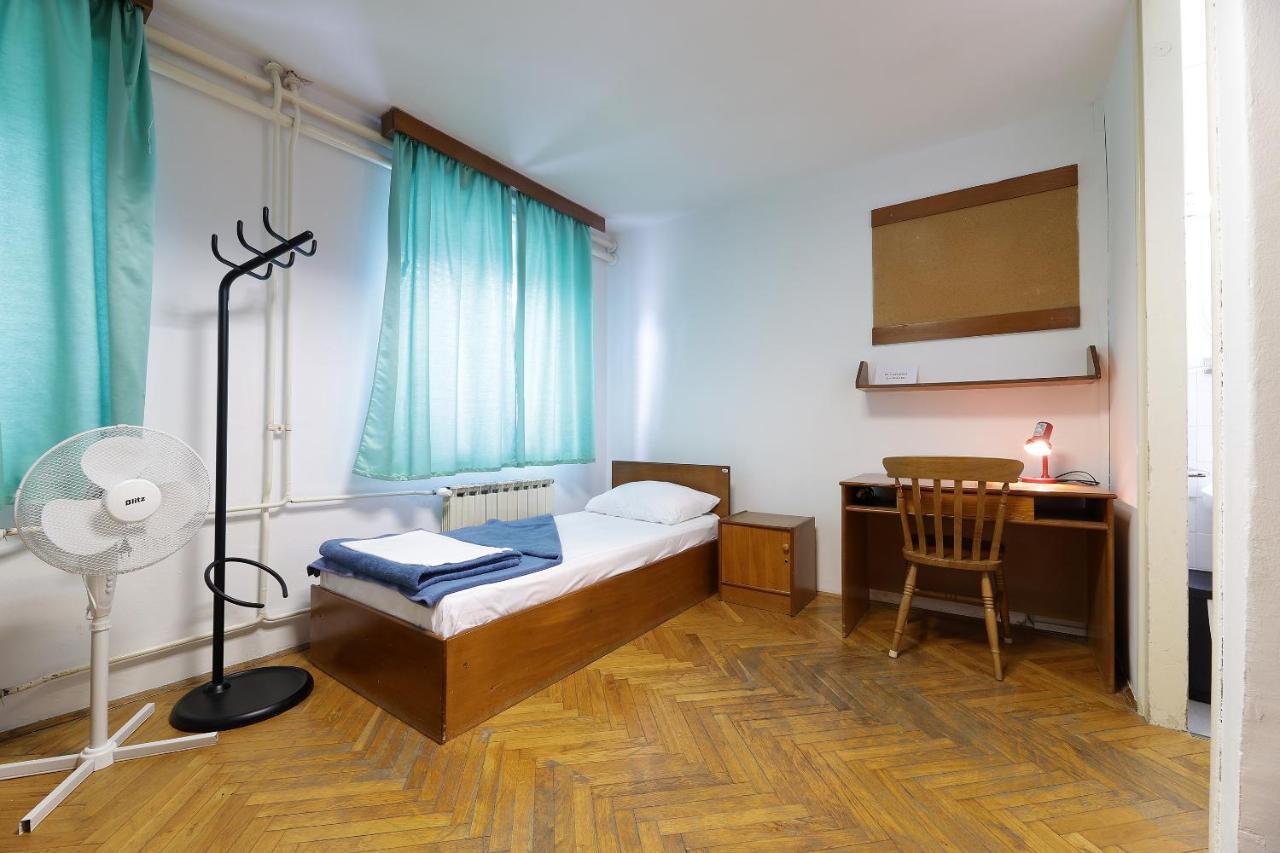 Rijeka Budget Rooms ภายนอก รูปภาพ